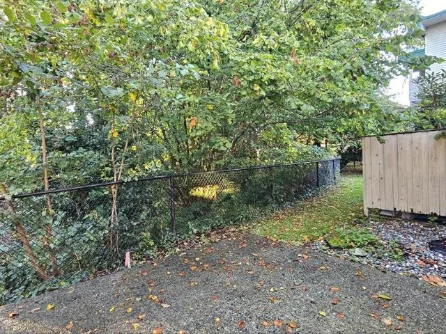 849 Westview Crescent