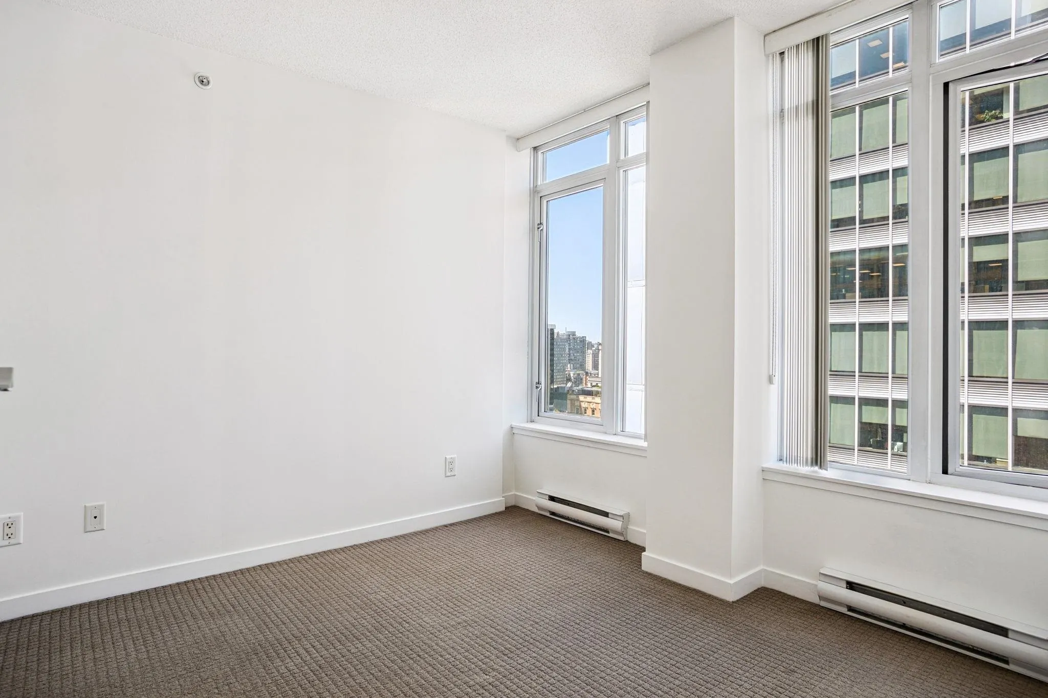 2006 610 Granville Street