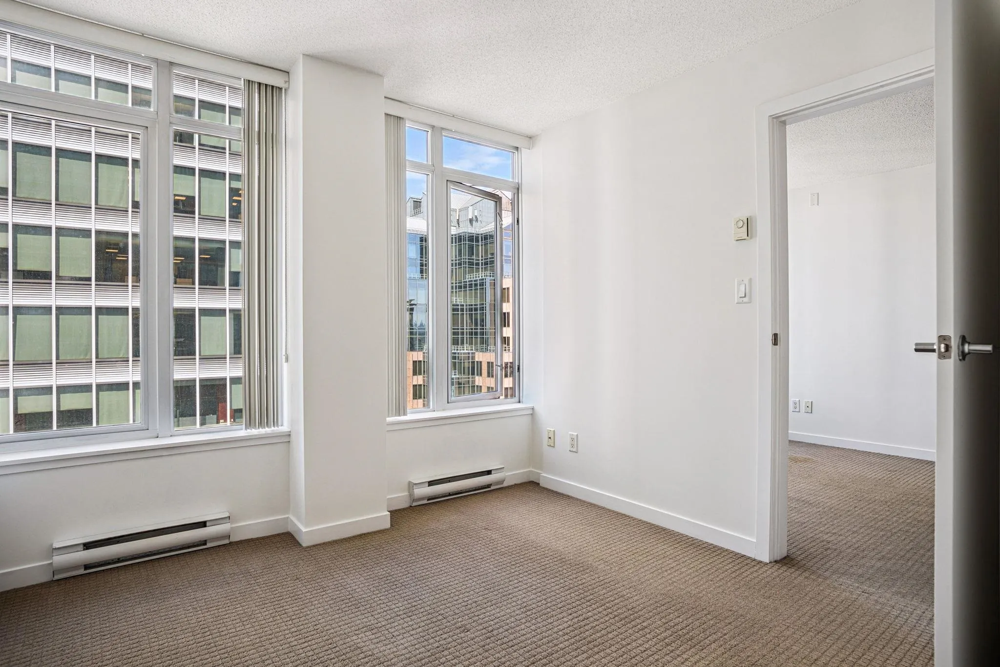 2006 610 Granville Street