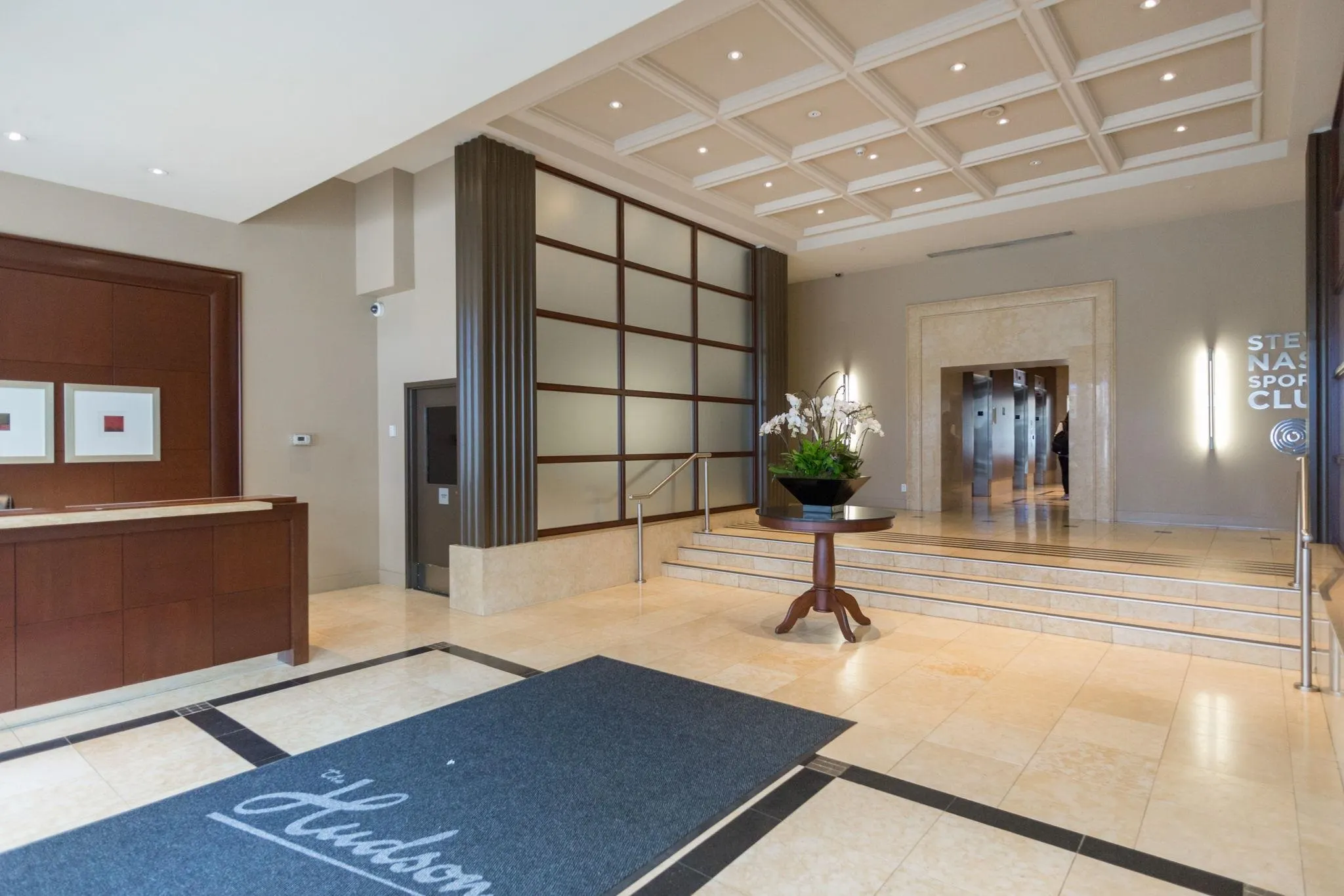 2006 610 Granville Street