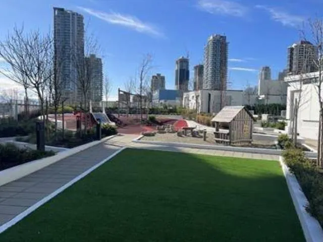 709 4488 Juneau Street