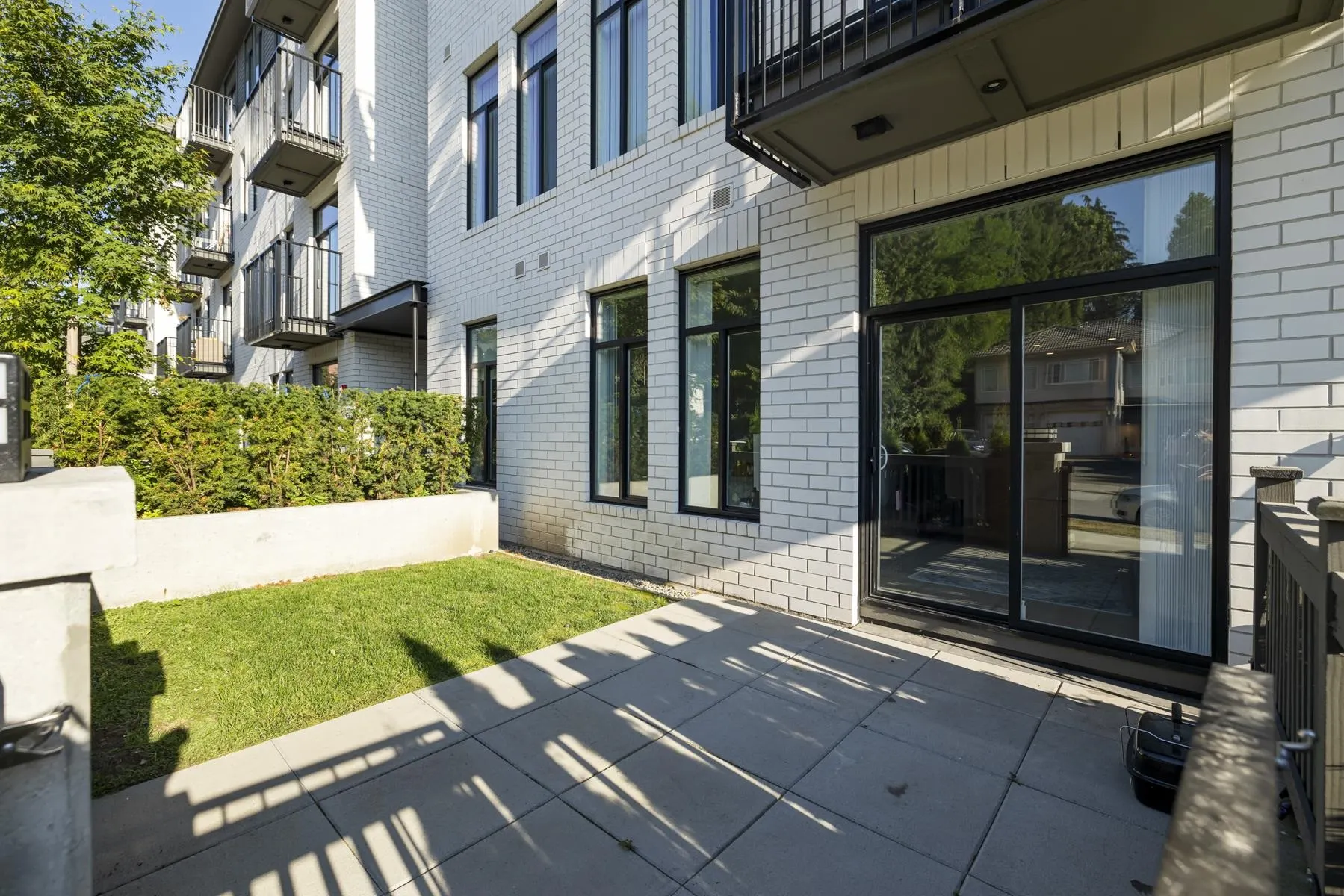 110 708 Edgar Avenue