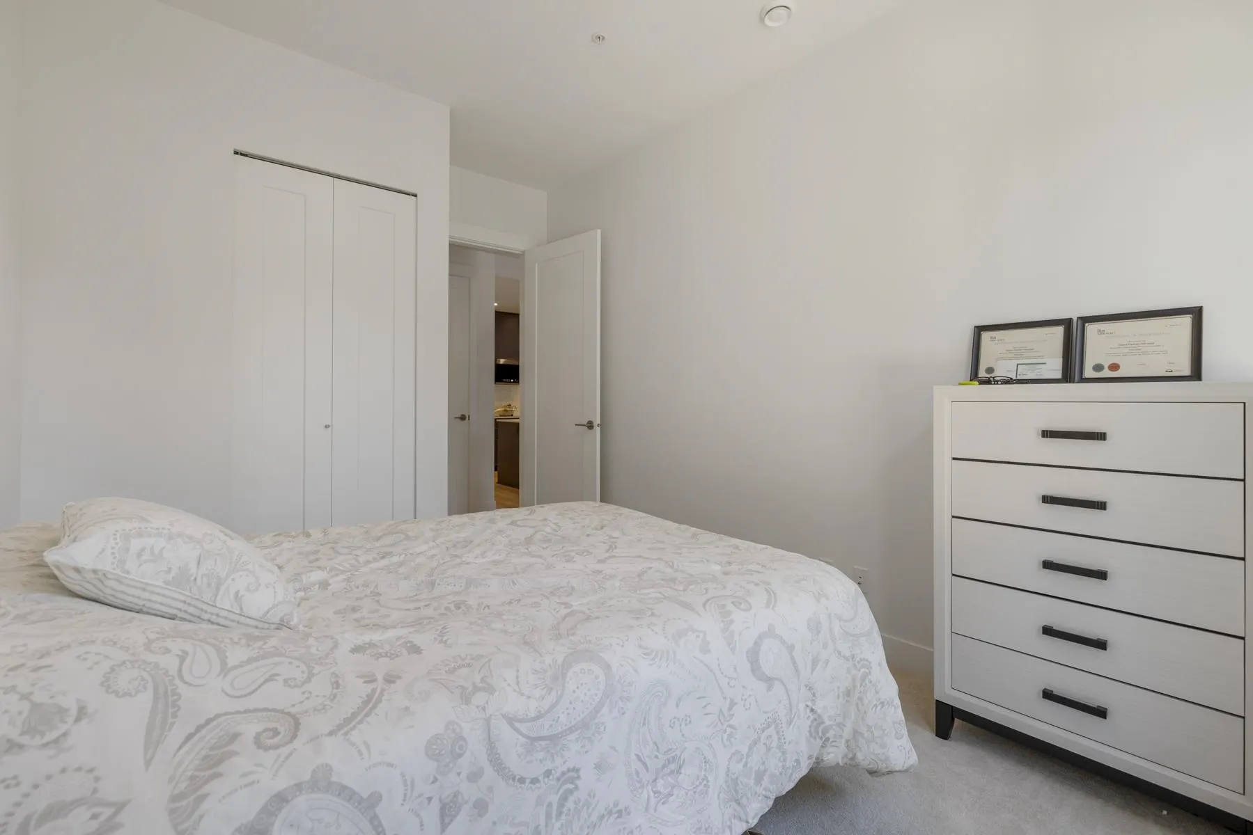 110 708 Edgar Avenue