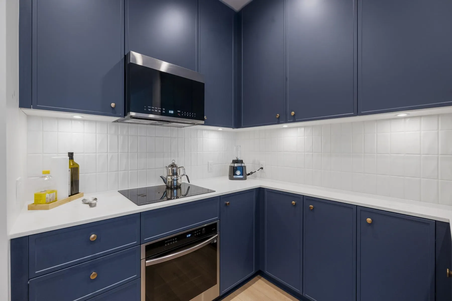 110 708 Edgar Avenue