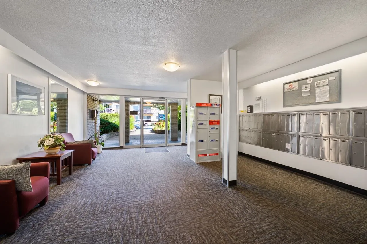 109 36 E 14th Avenue