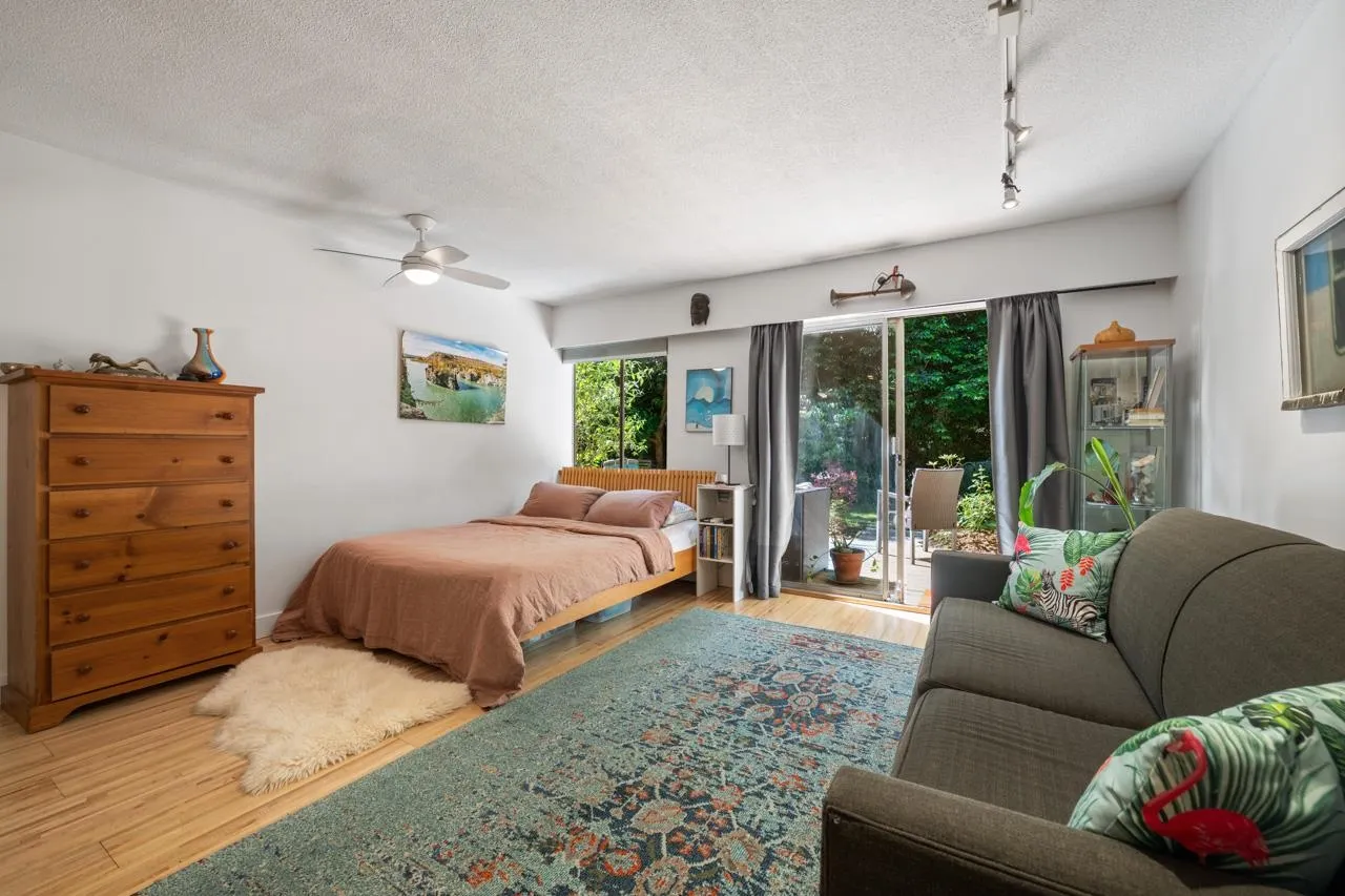 109 36 E 14th Avenue