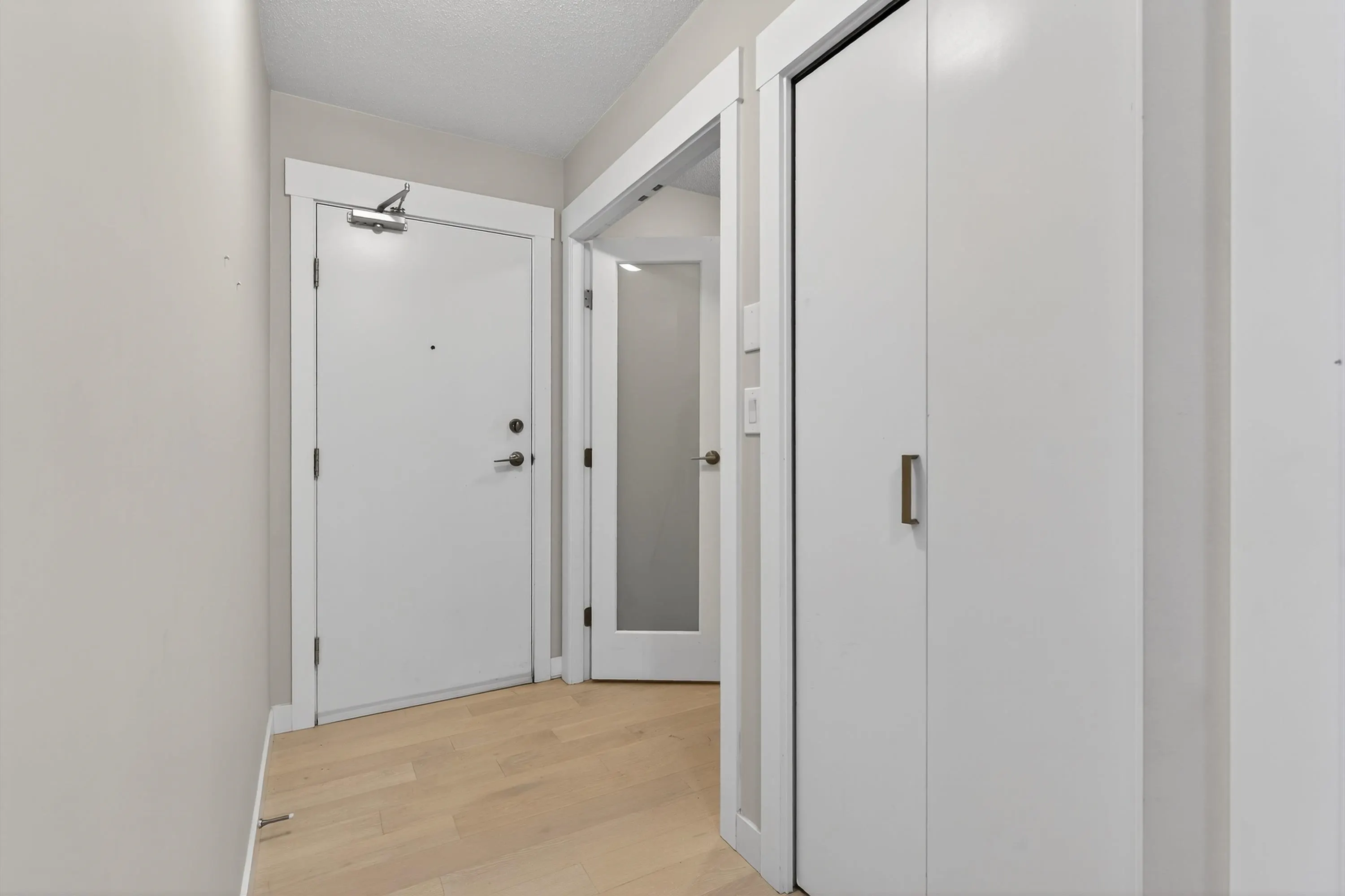 1105 10777 University Drive