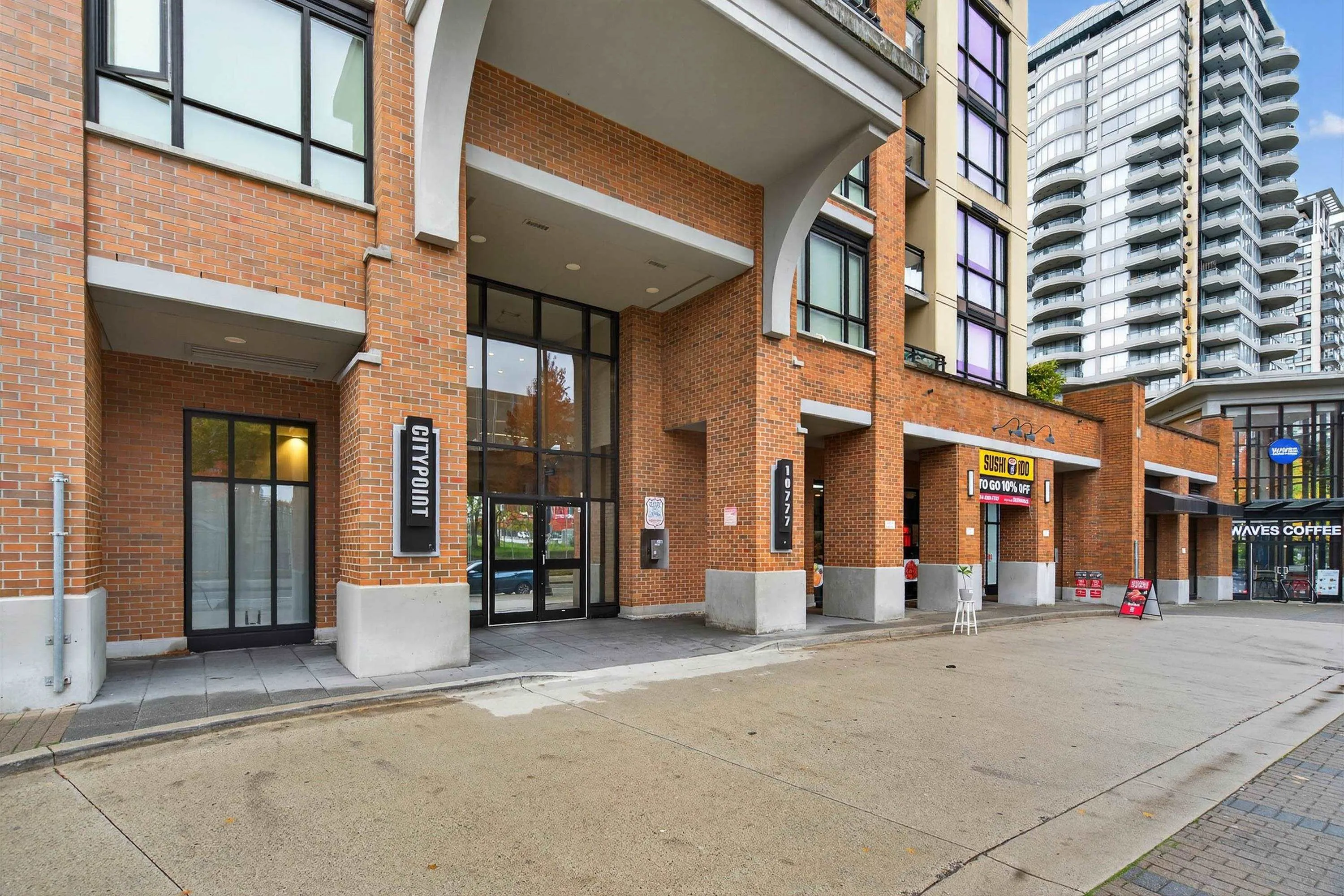 1105 10777 University Drive