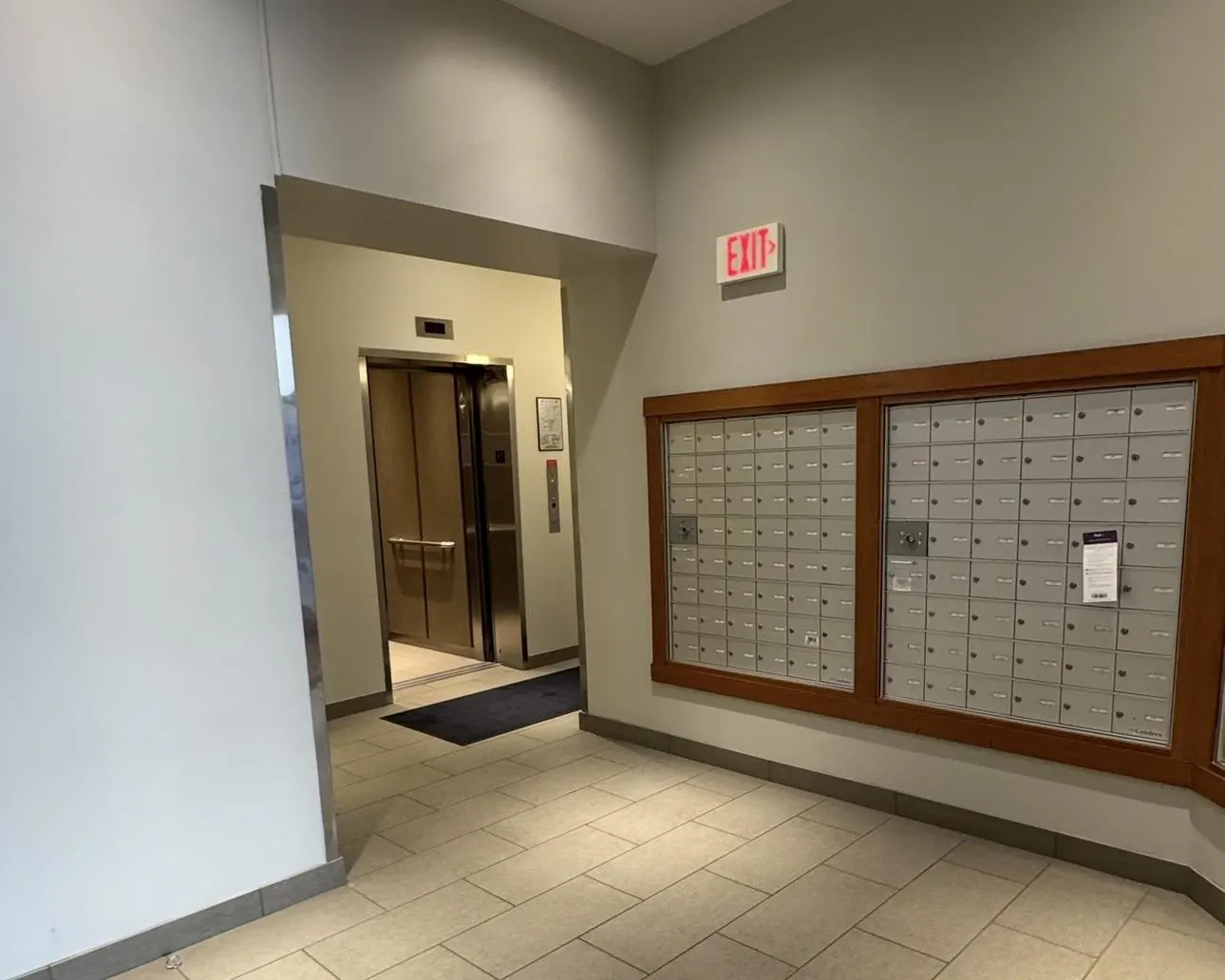 907 14 Begbie Street