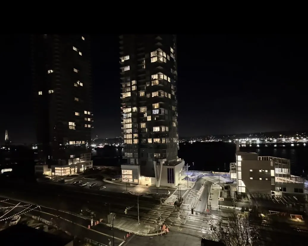 907 14 Begbie Street