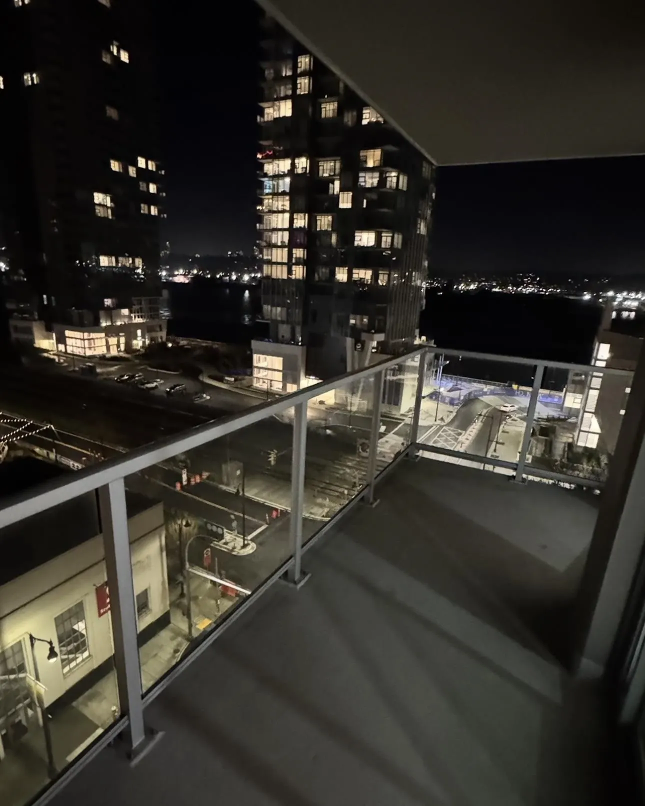 907 14 Begbie Street