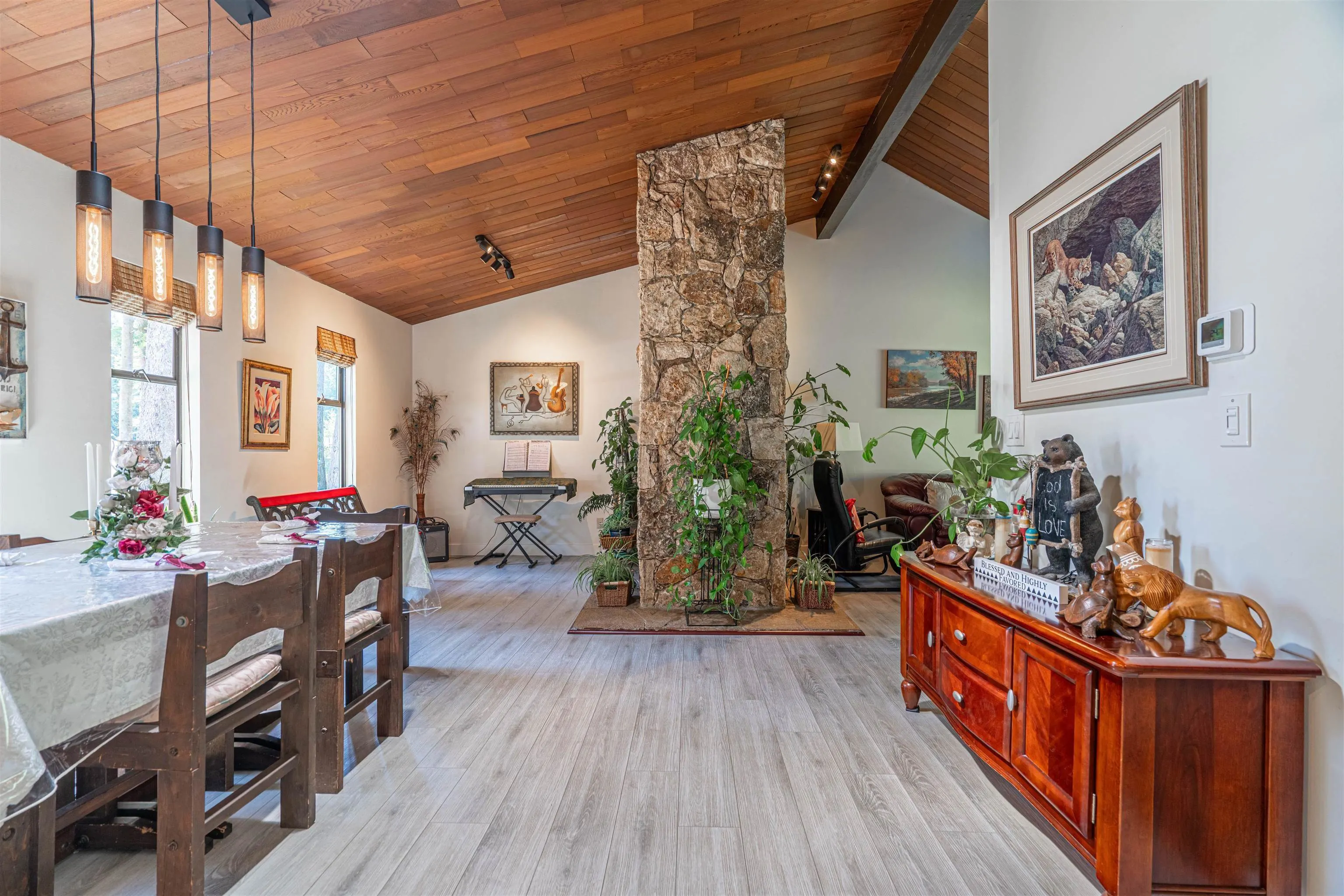 12861 Barnsdale Street