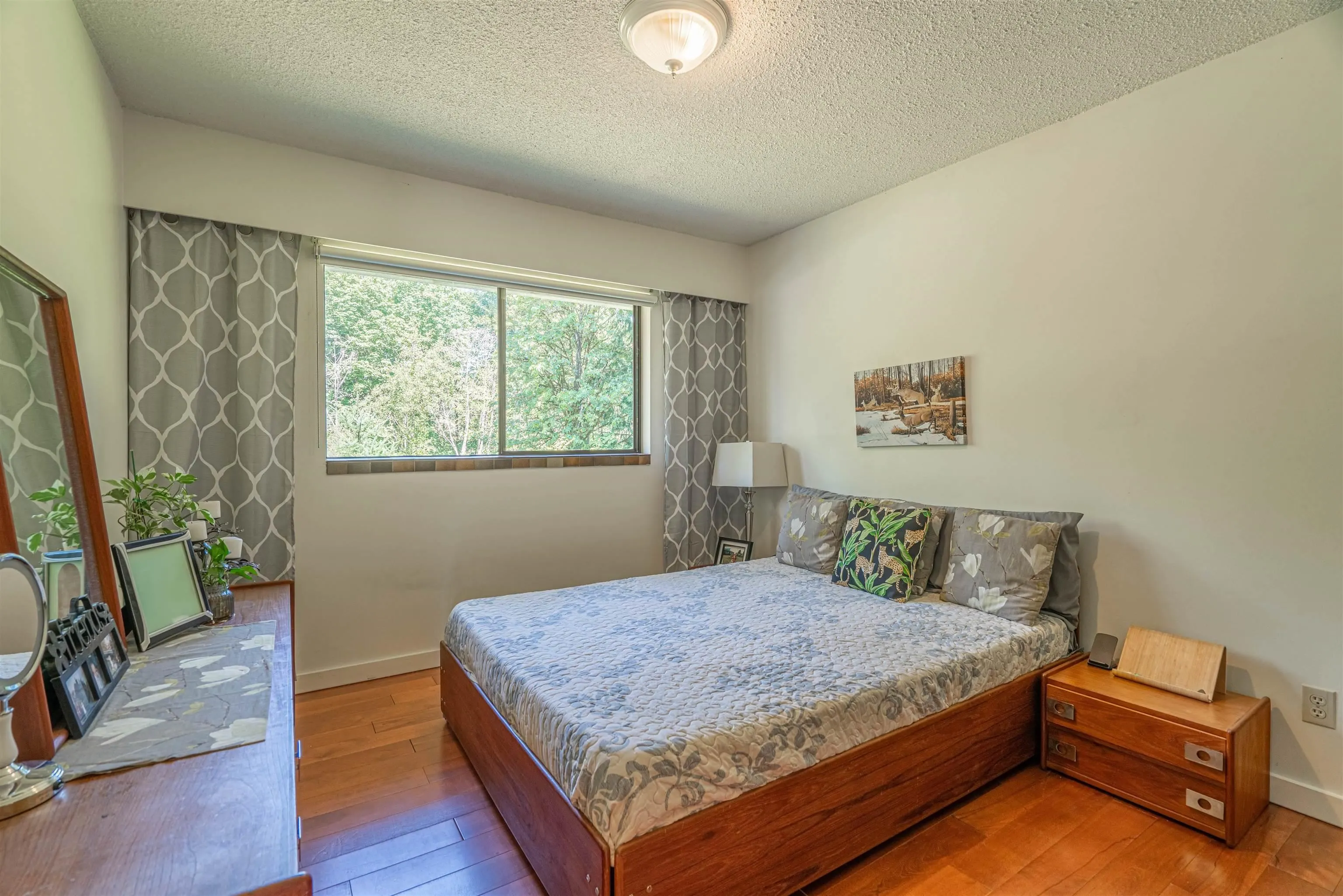 12861 Barnsdale Street