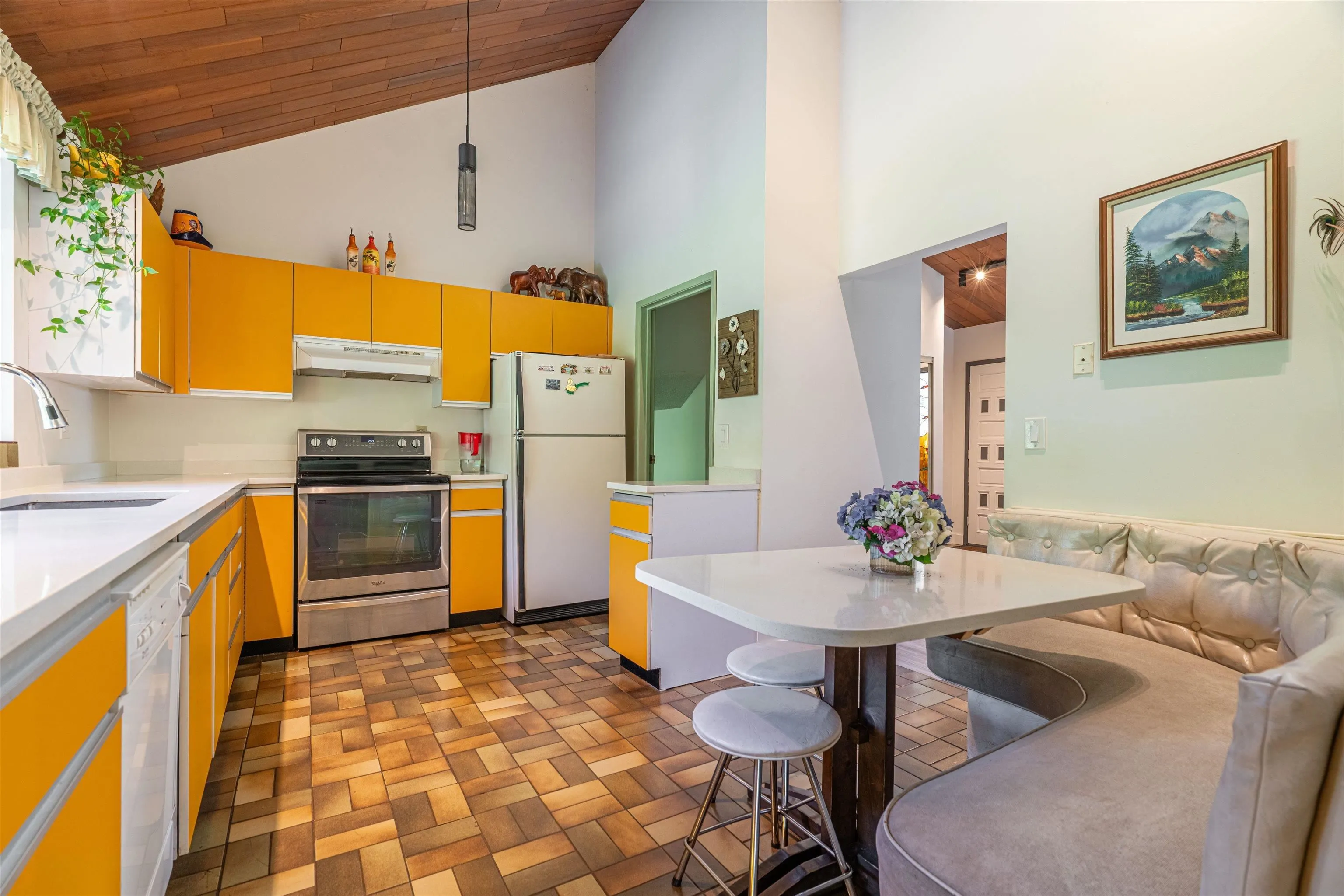 12861 Barnsdale Street