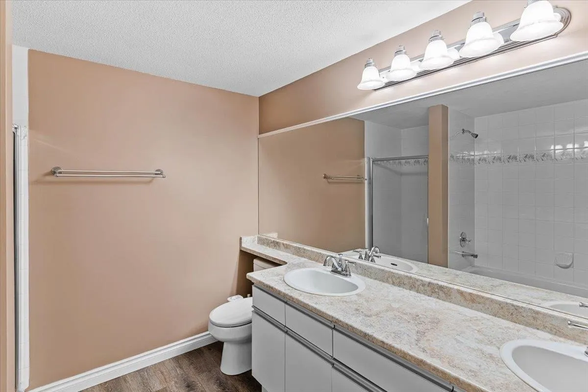 107 1450 Merklin Street