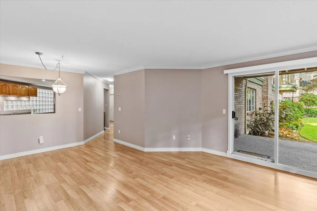 107 1450 Merklin Street