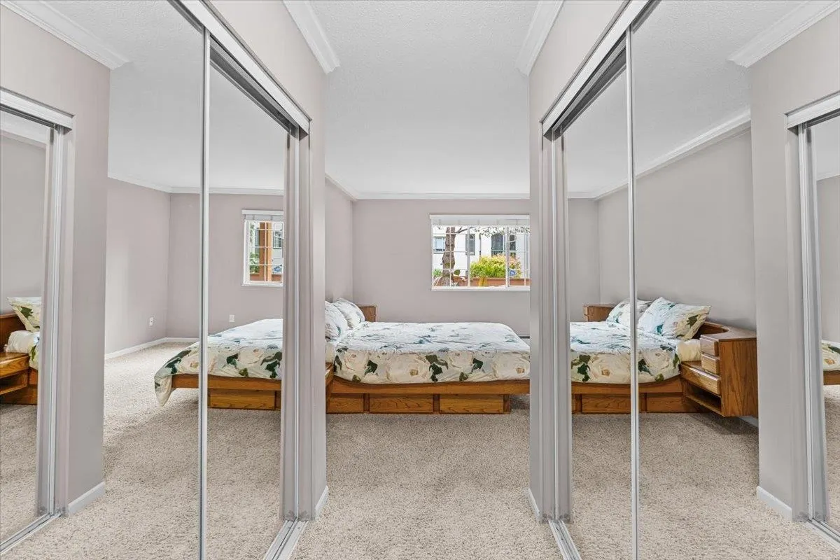 107 1450 Merklin Street