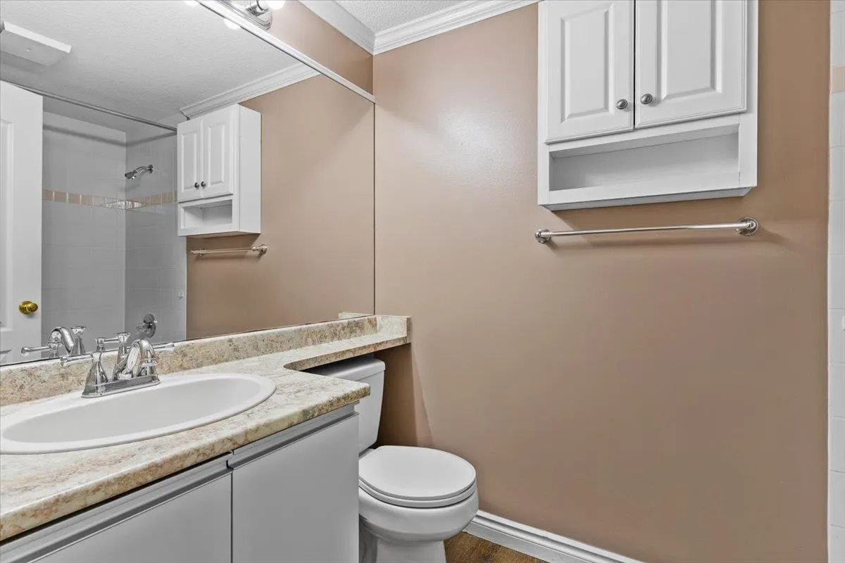 107 1450 Merklin Street