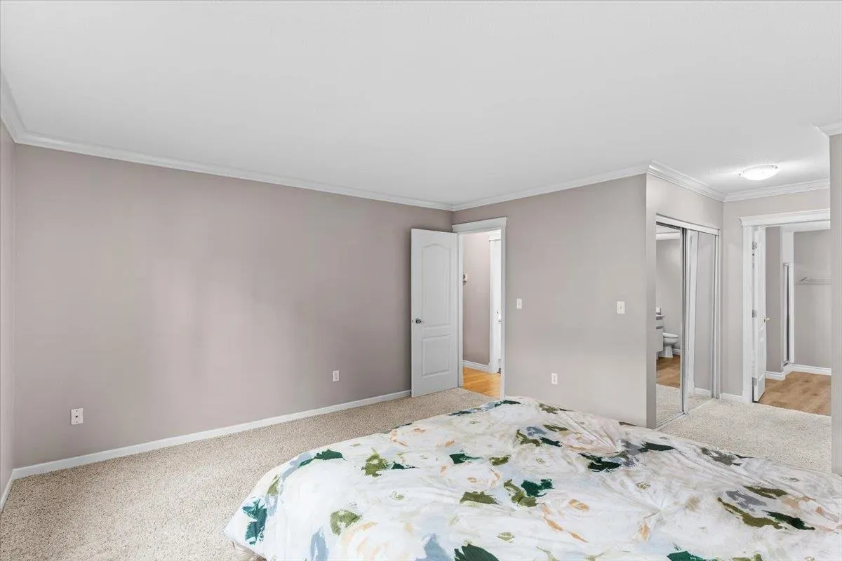 107 1450 Merklin Street