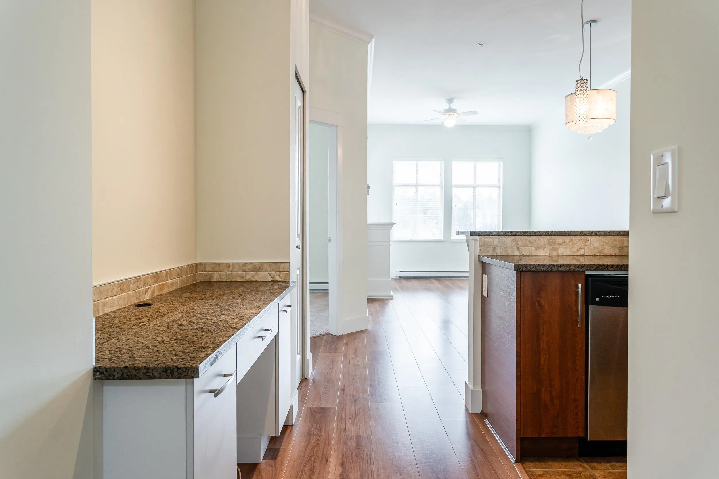 411 2632 Pauline Street