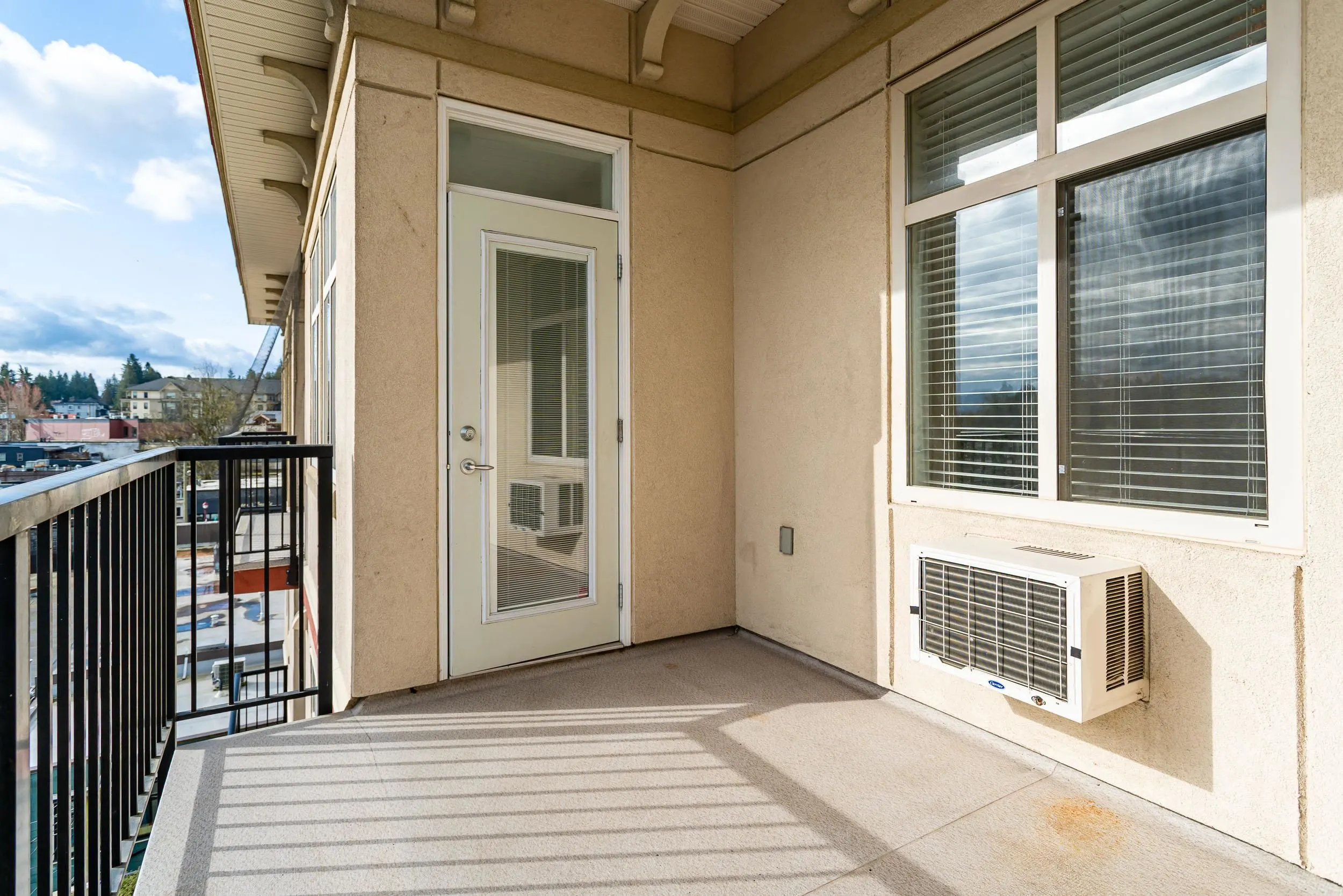 411 2632 Pauline Street