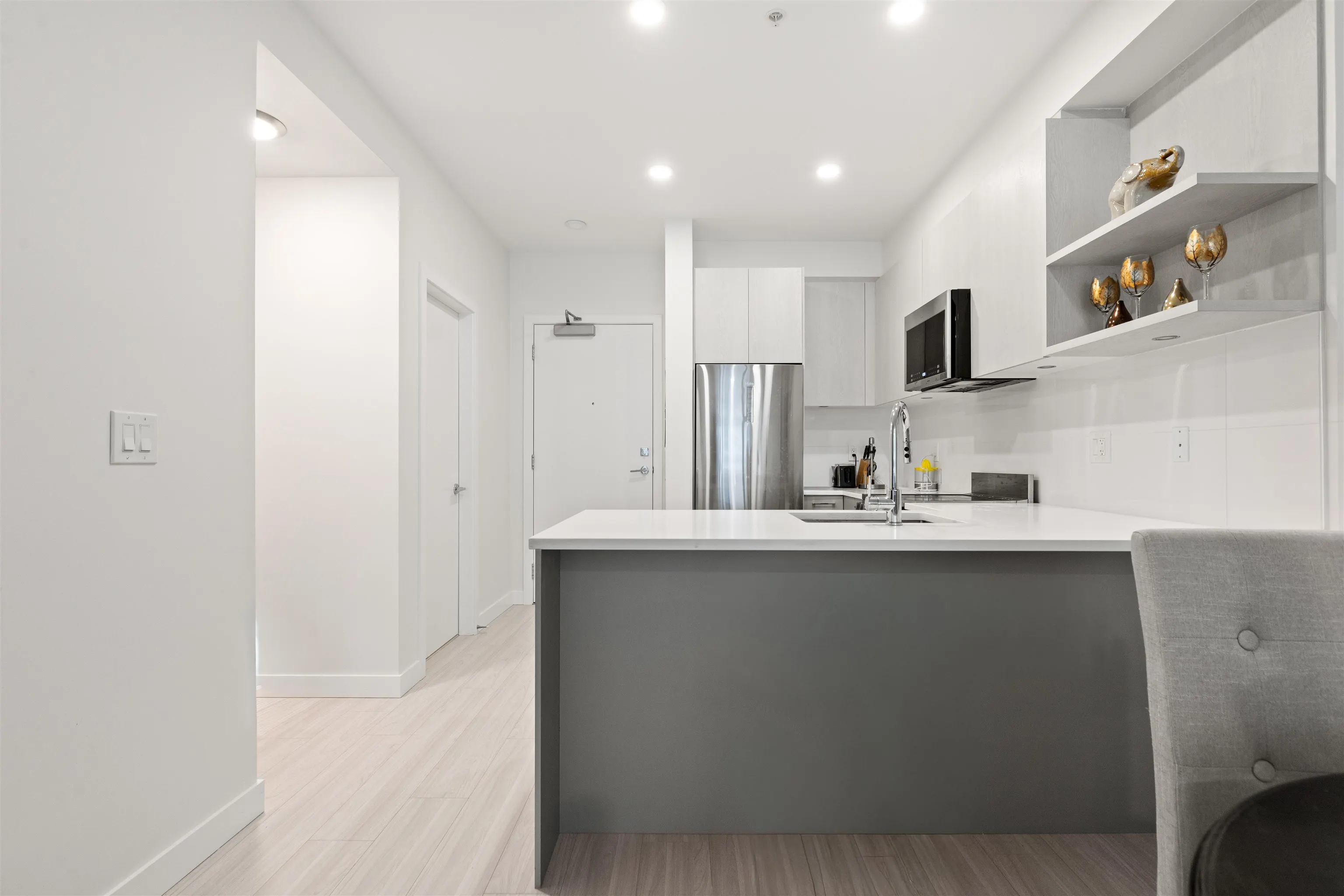 206 10777 138 Street