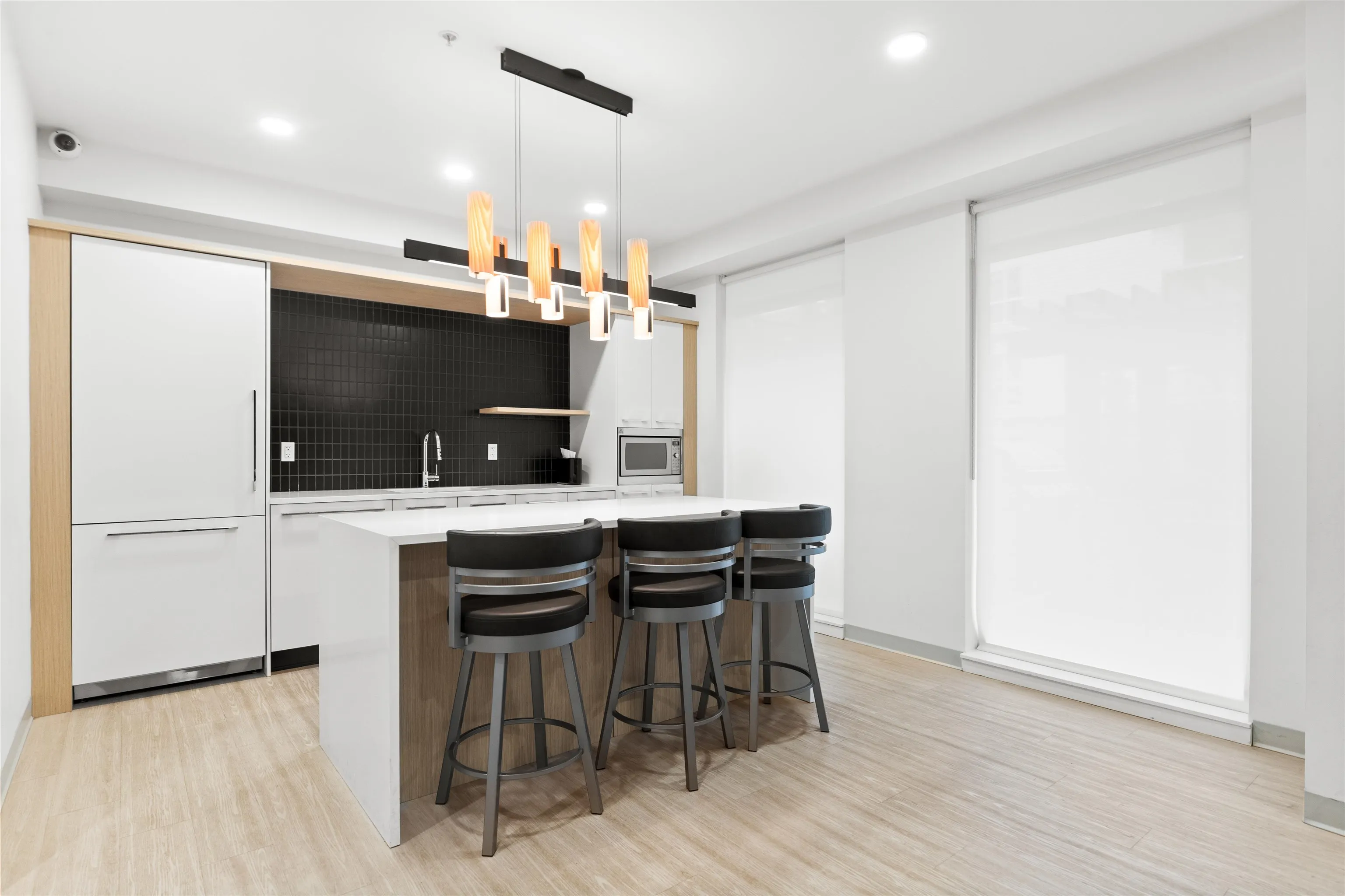 206 10777 138 Street