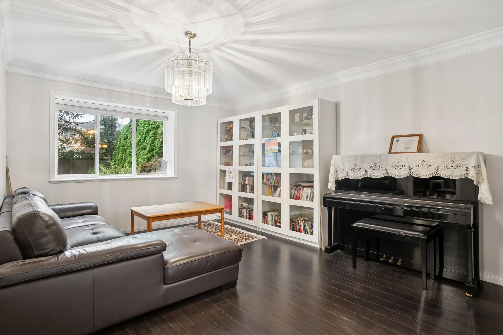 6080 Granville Avenue