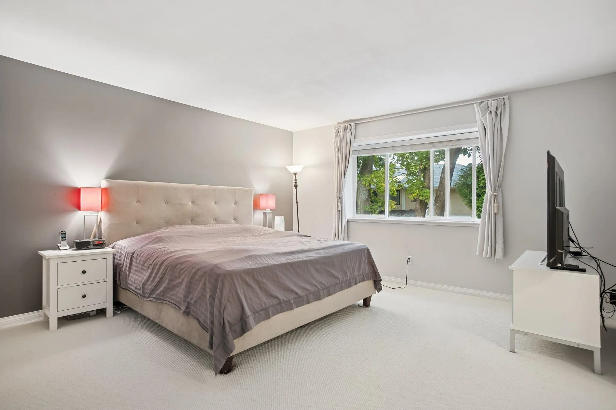 6080 Granville Avenue