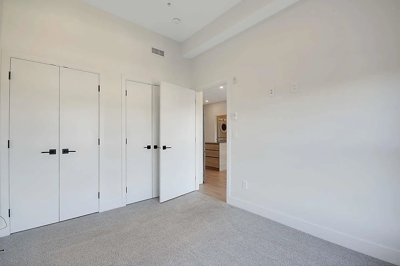 411 8496 120 Street