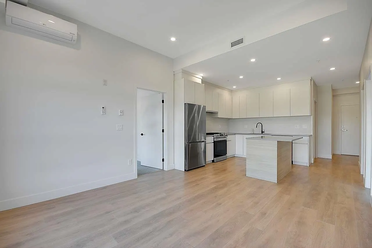 411 8496 120 Street