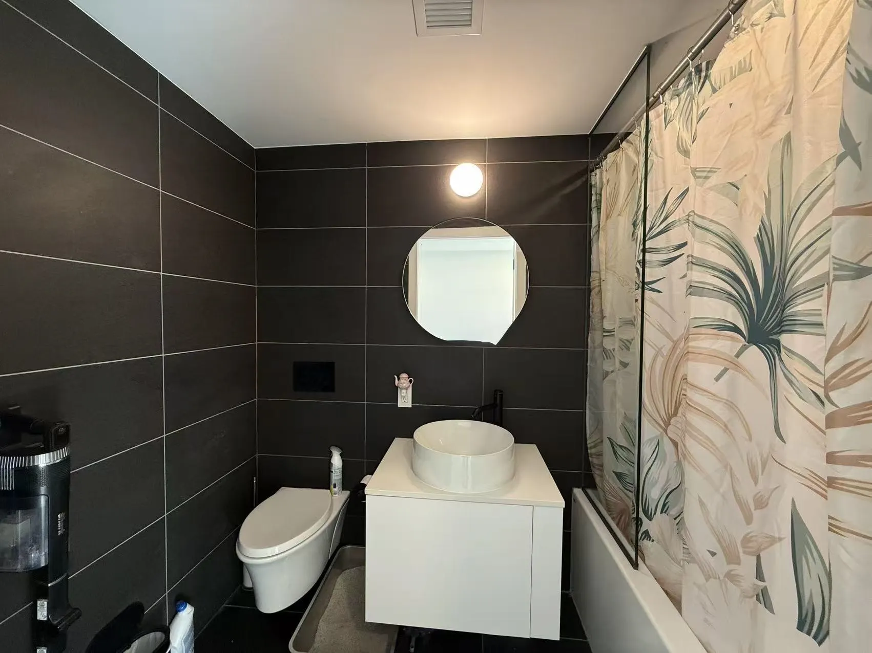 2106 5058 Joyce Street