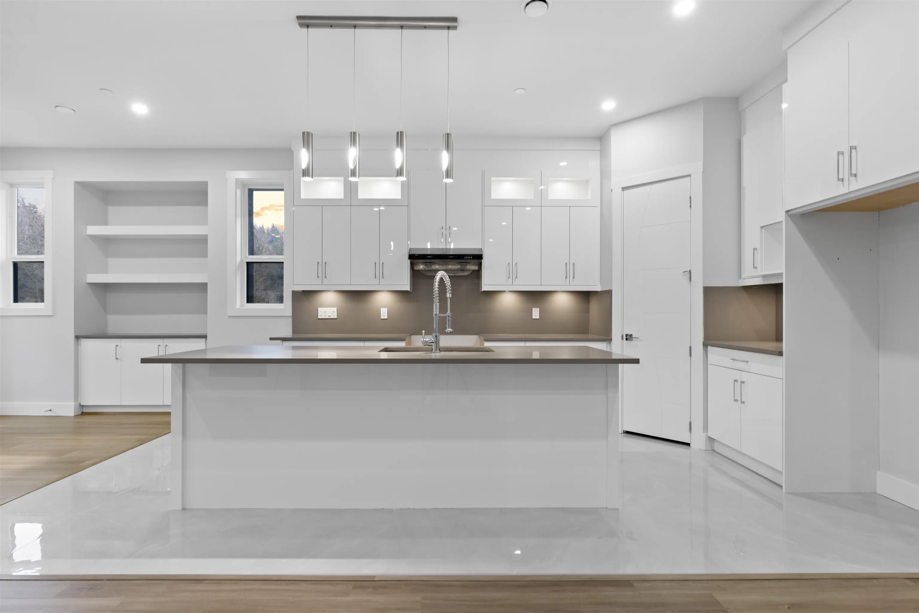 33941 Prentis Avenue