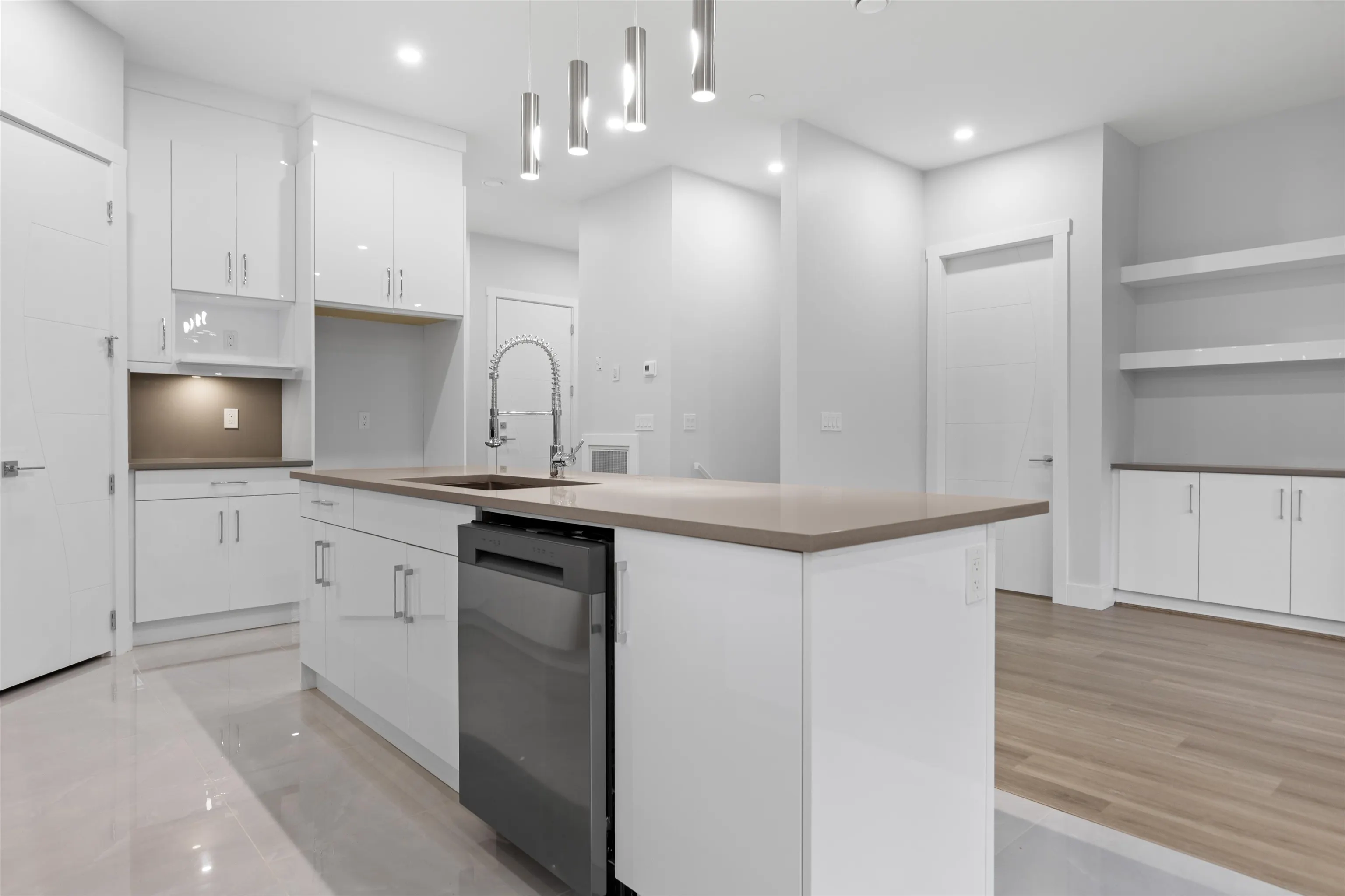 33941 Prentis Avenue