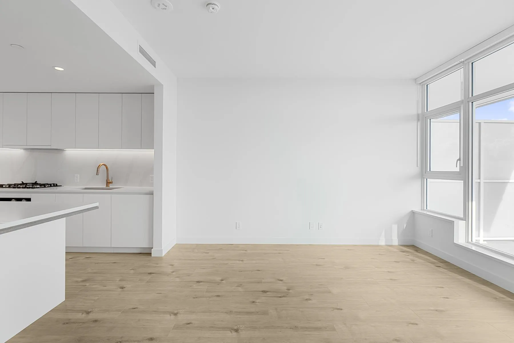 4004 720 Farrow Street