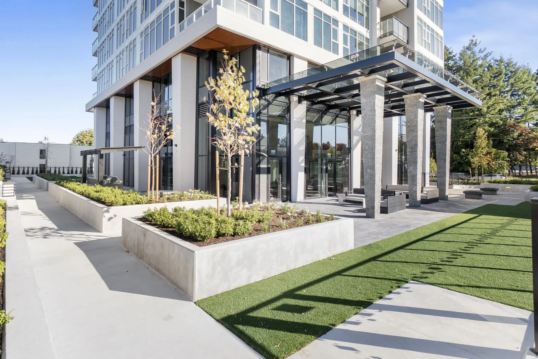 4004 720 Farrow Street