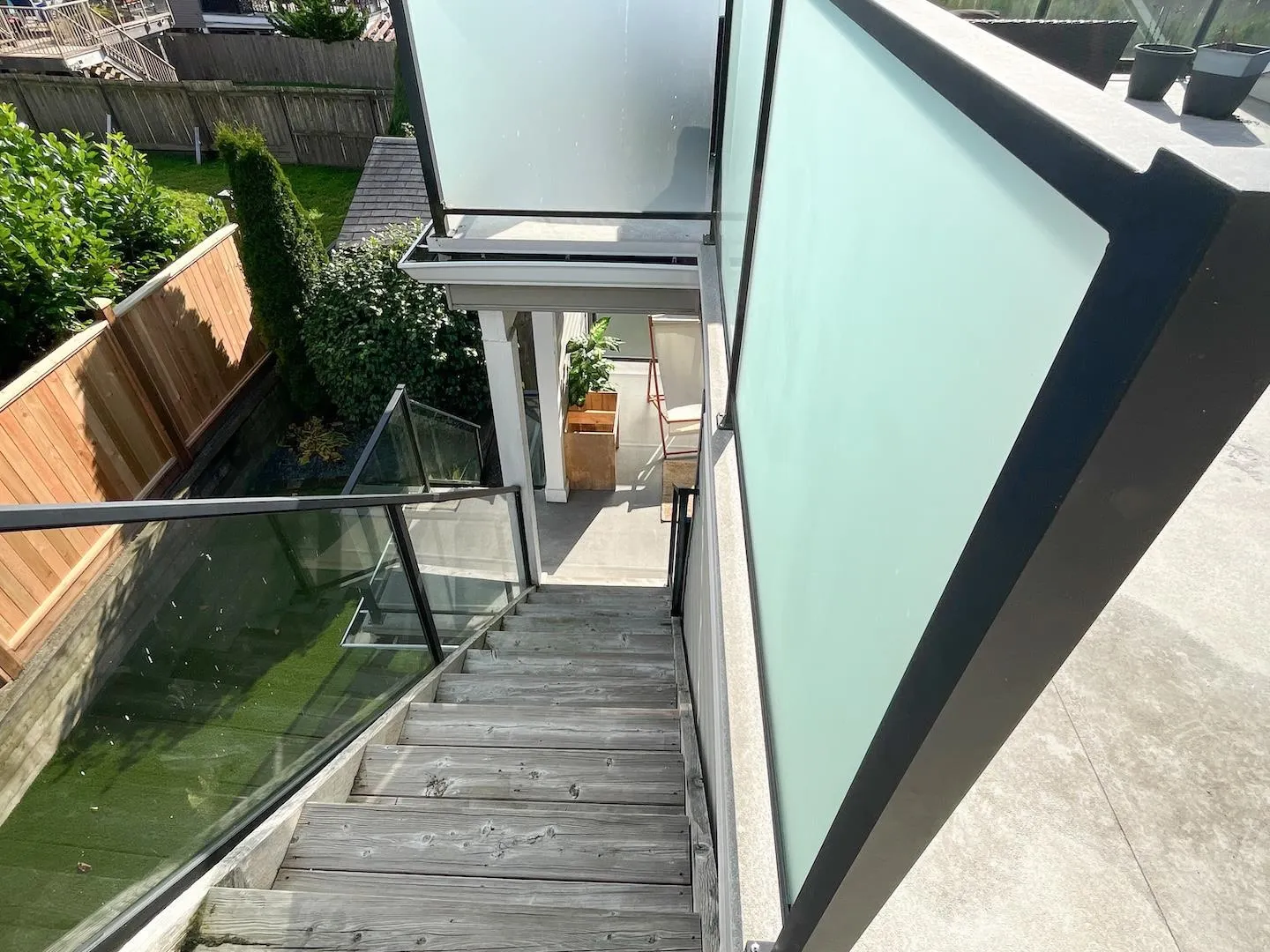 858 Stevens Street