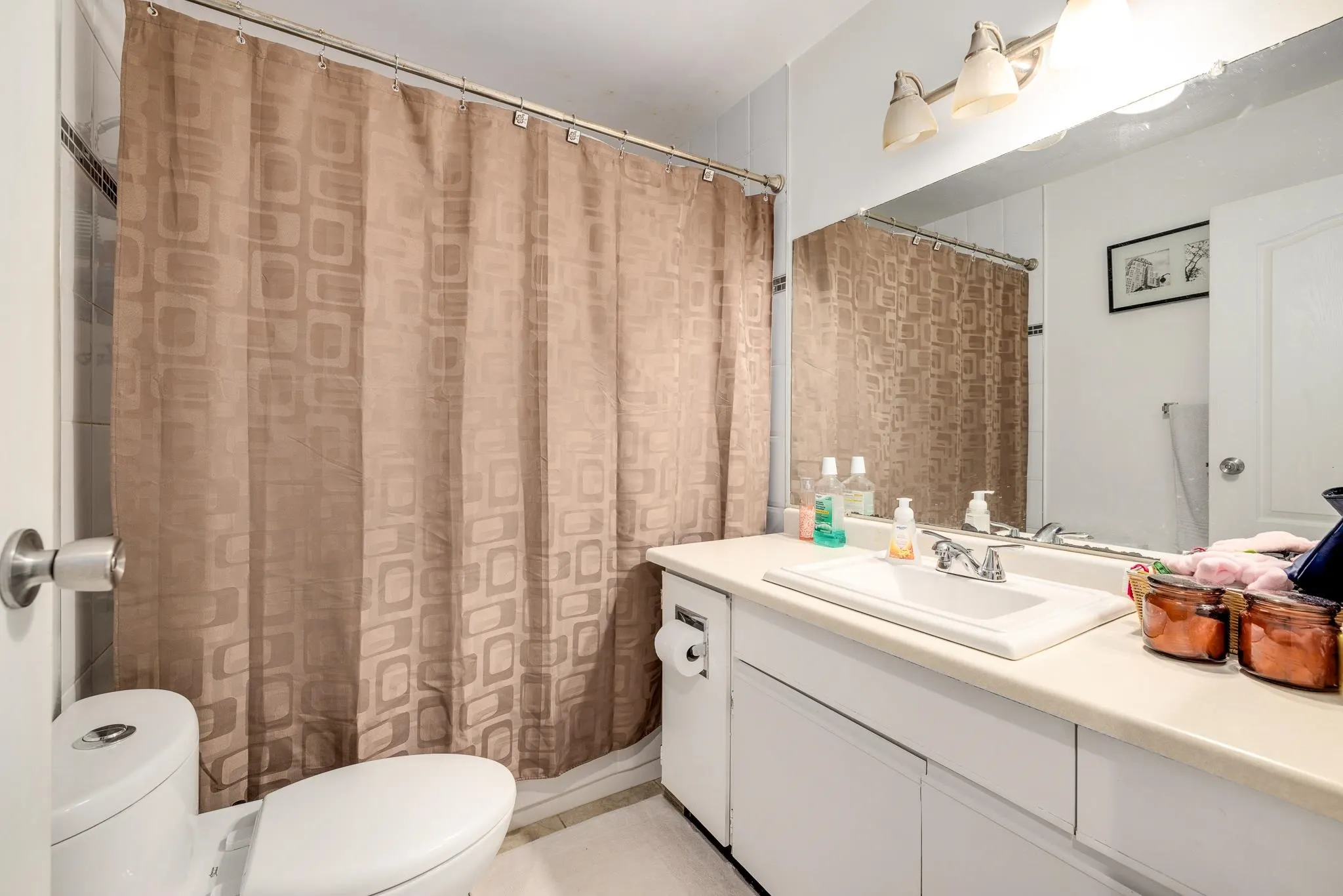 14834 Holly Park Lane