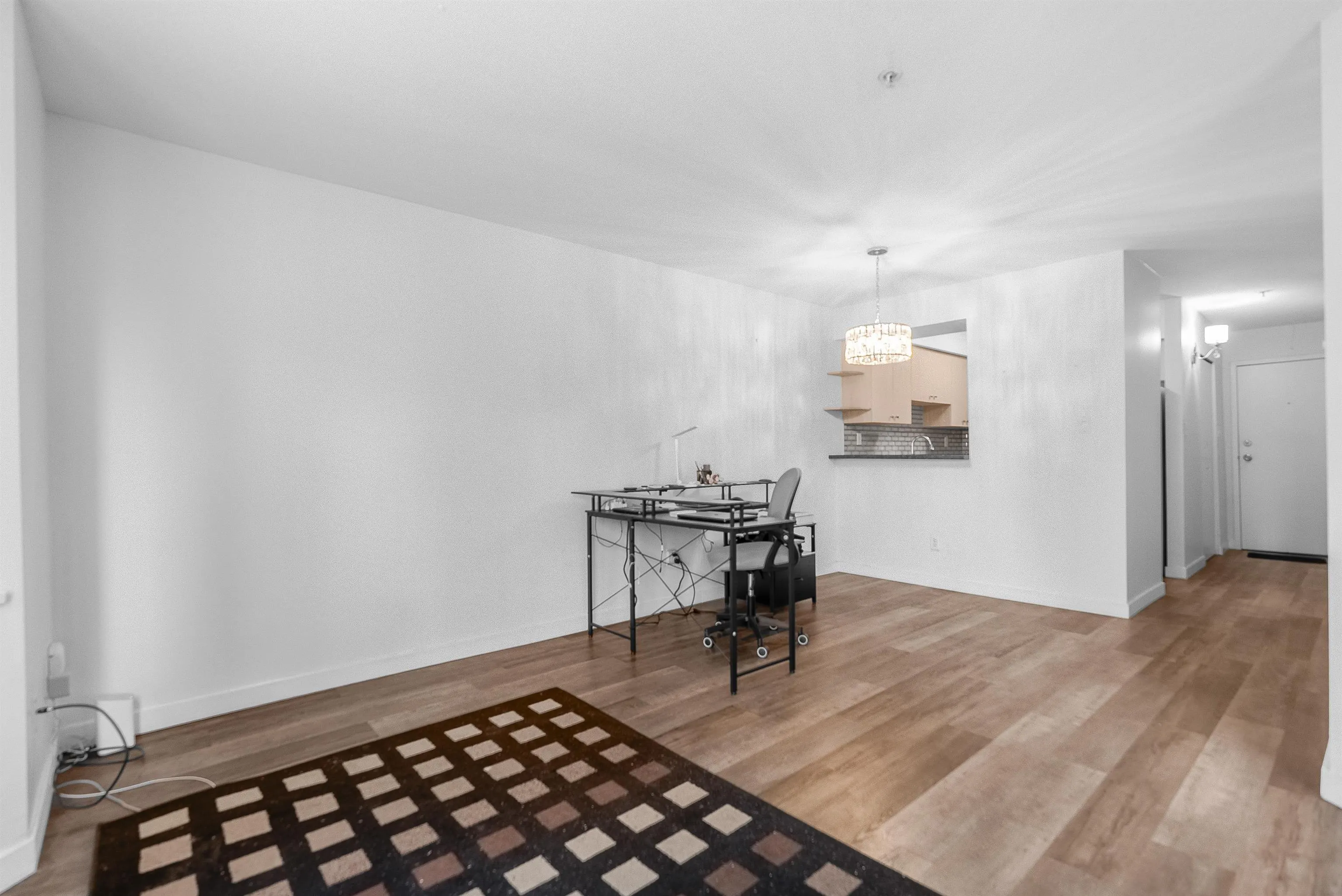 108 20454 53 Avenue