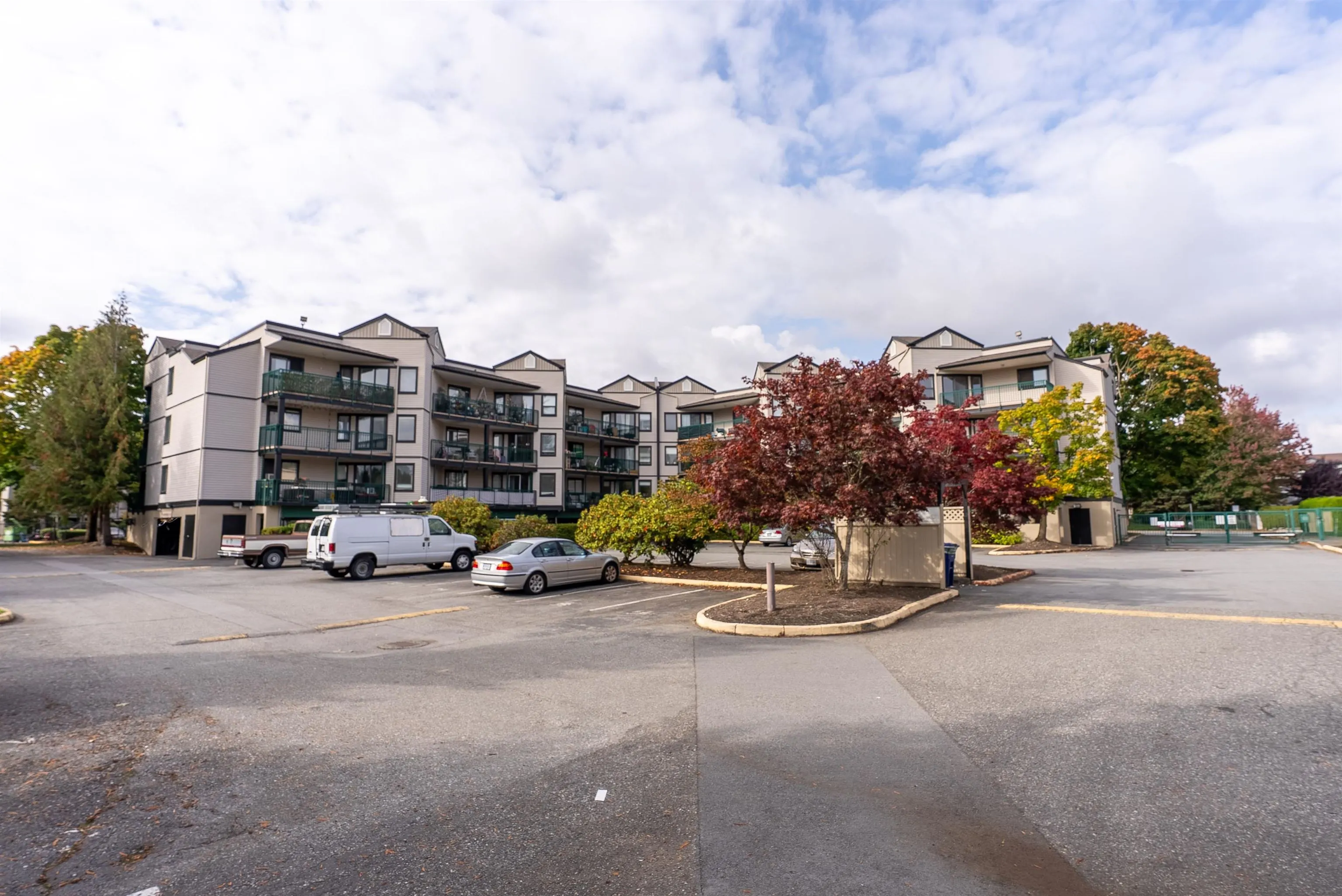 108 20454 53 Avenue