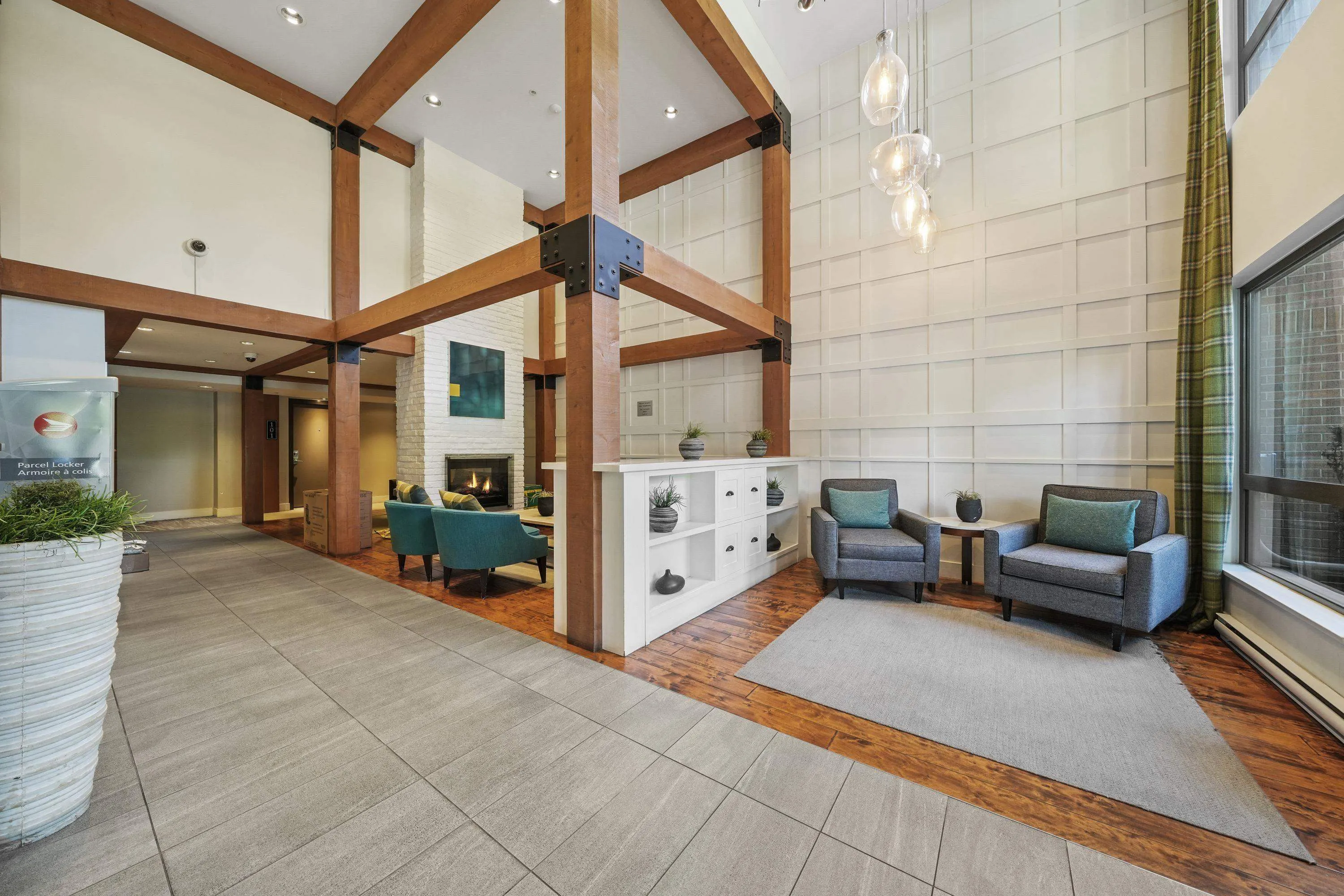 607 500 Royal Avenue