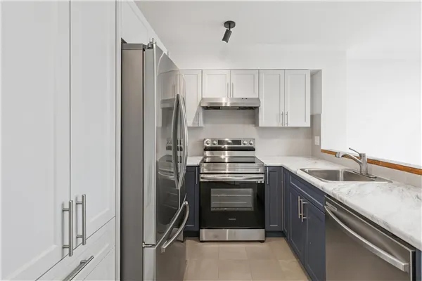 PH5 1503 W 66th Avenue