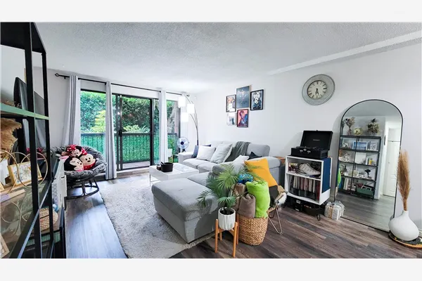 107 620 Eighth Avenue