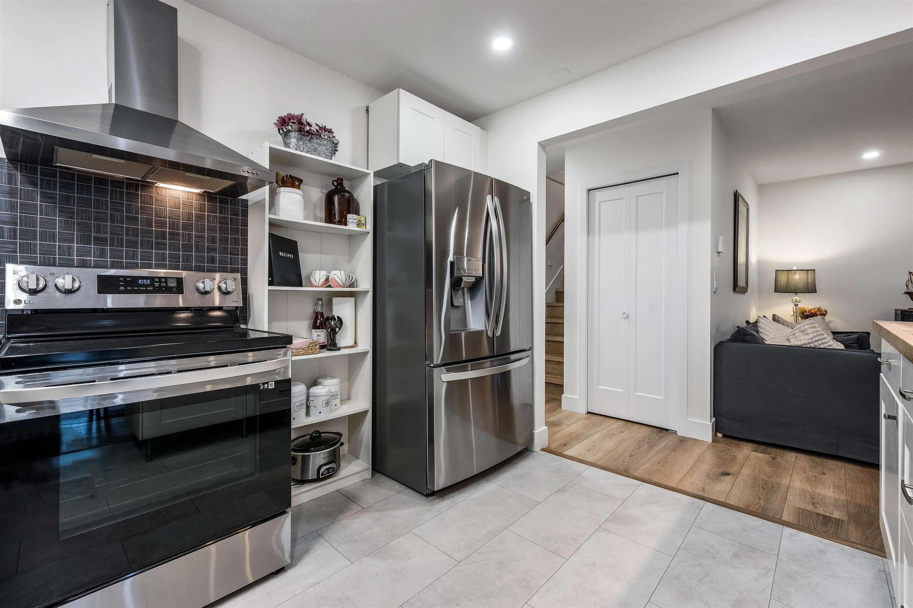 8542 Mccutcheon Avenue