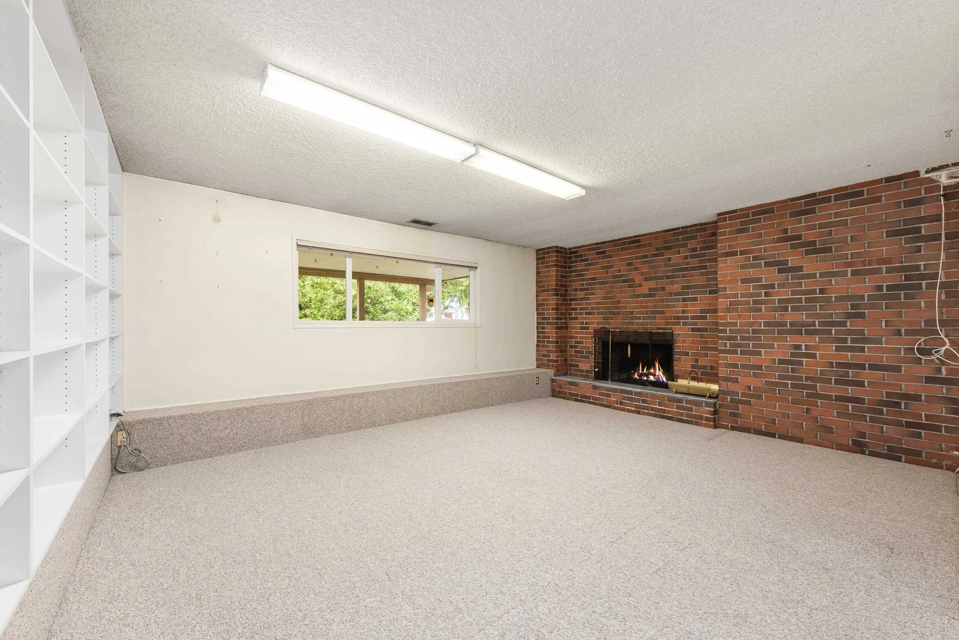 8080 Minler Road