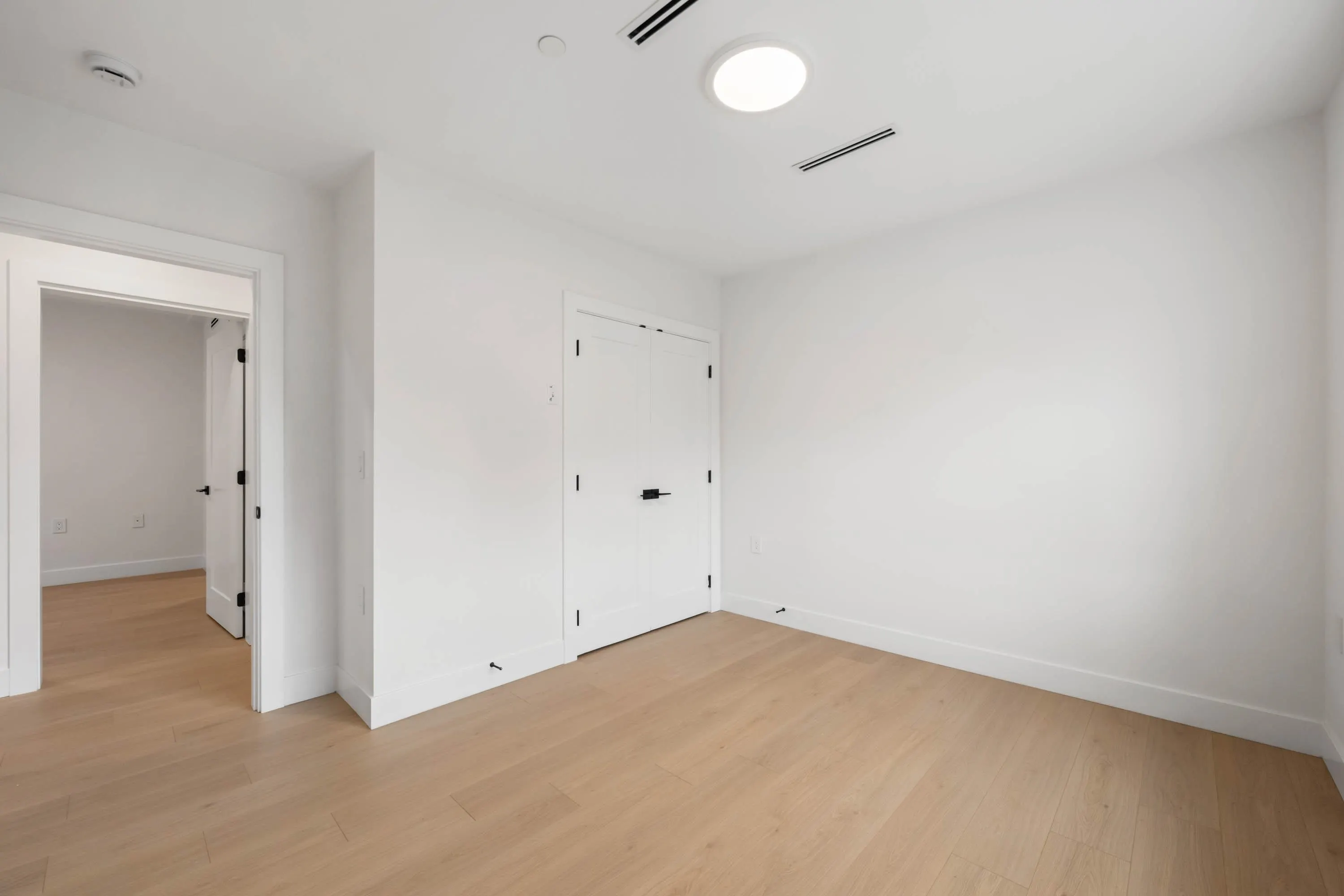 1 3065 Charles Street