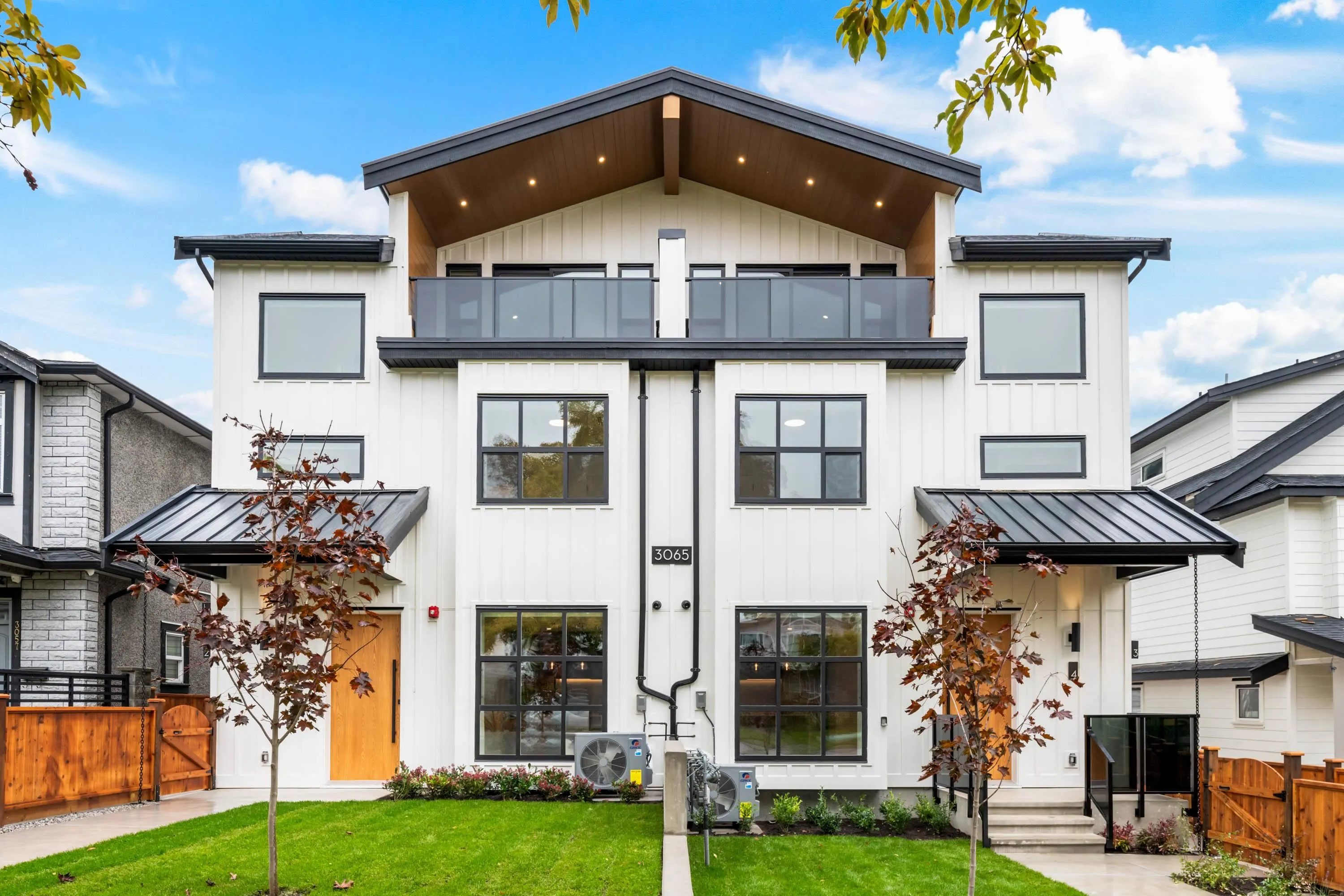 1 3065 Charles Street