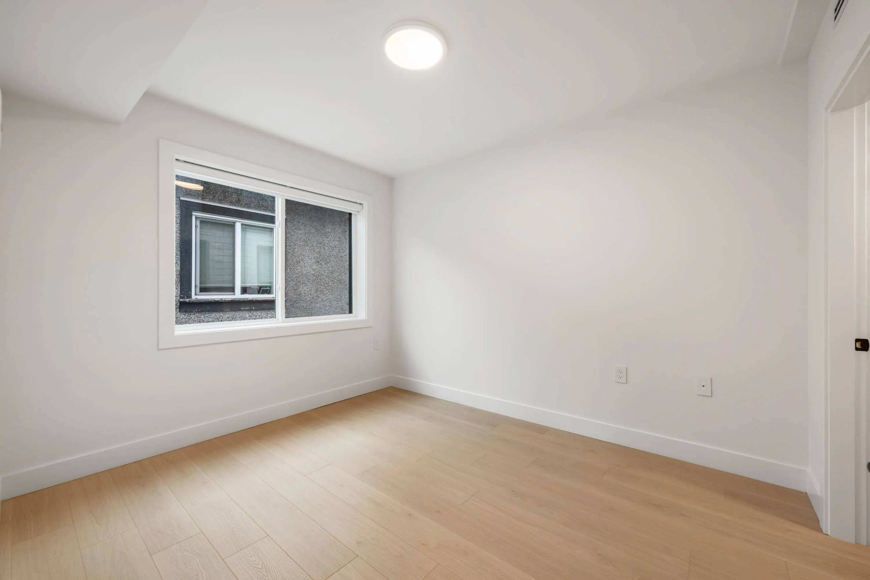 1 3065 Charles Street