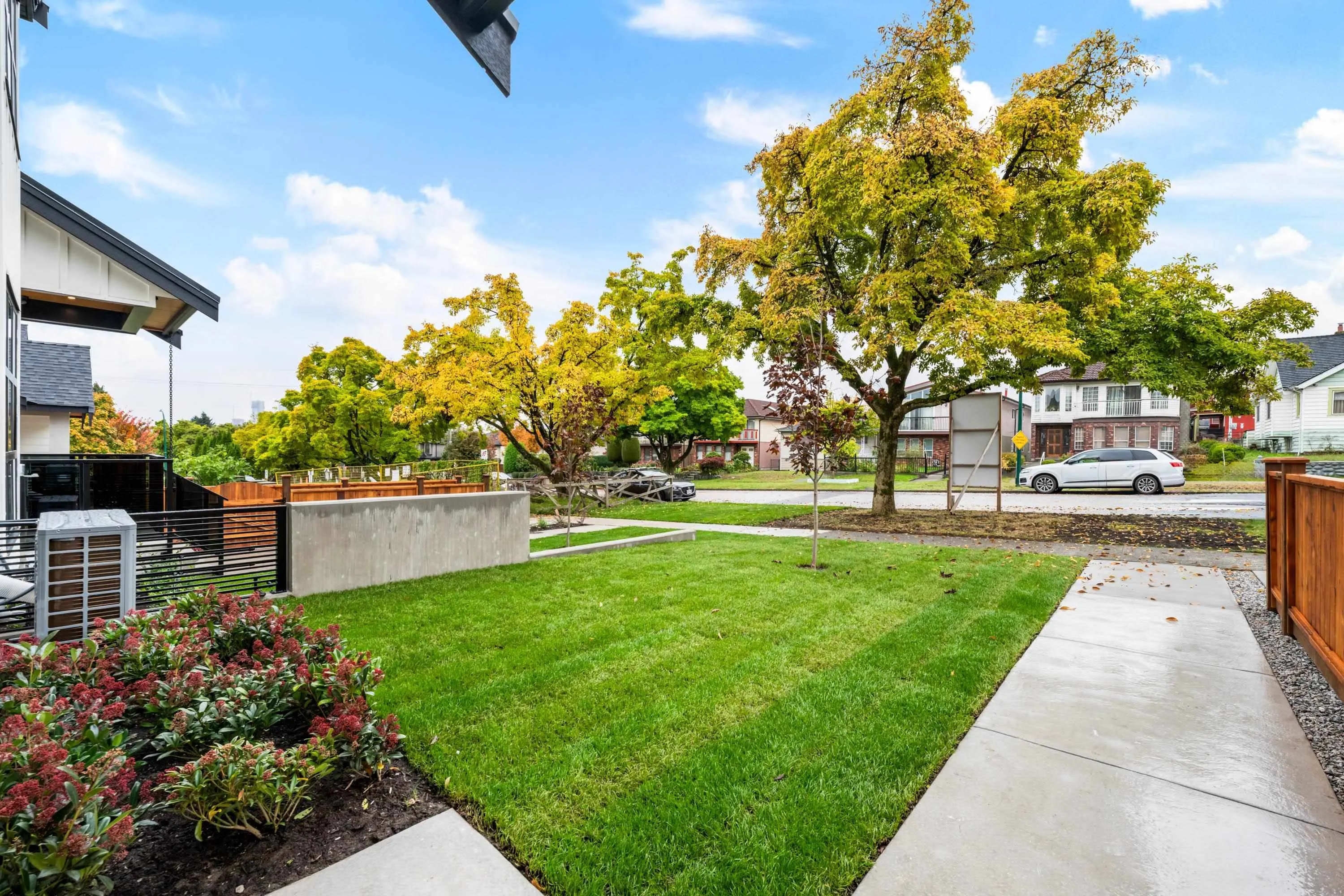 1 3065 Charles Street