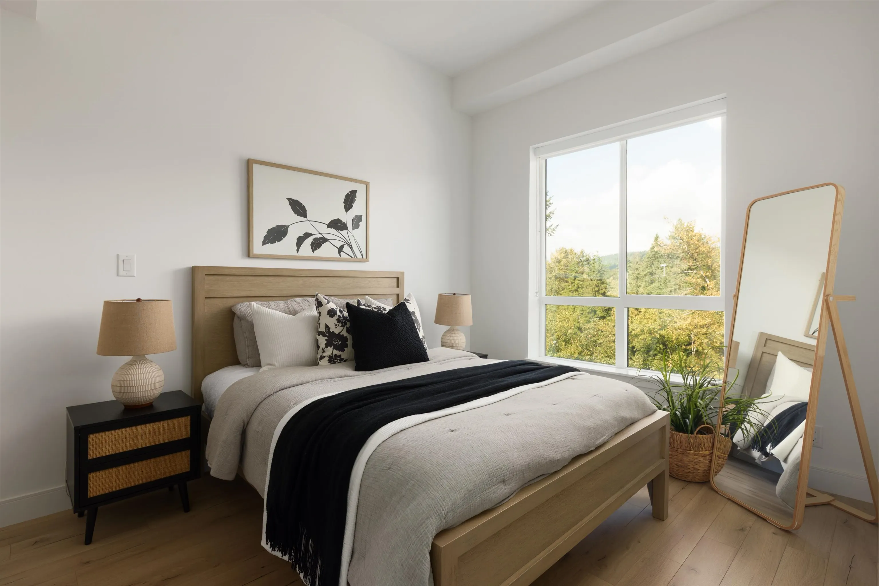 618 3131 Murray Street